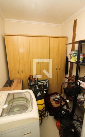 Casa à venda com 201m², 3 quartos e 6 vagasDispensa