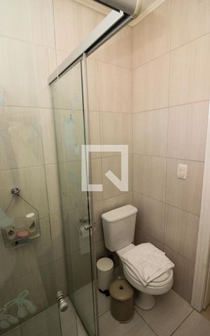 Casa à venda com 201m², 3 quartos e 6 vagasBanheiro Social
