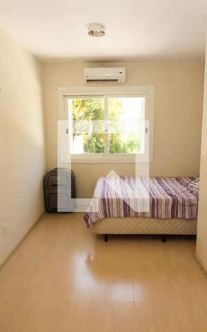 Casa à venda com 201m², 3 quartos e 6 vagasQuarto 2