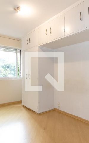 Apartamento à venda com 134m², 3 quartos e 1 vaga Apartamento à venda com 134m², 3 quartos e 1 vagaQuarto 2