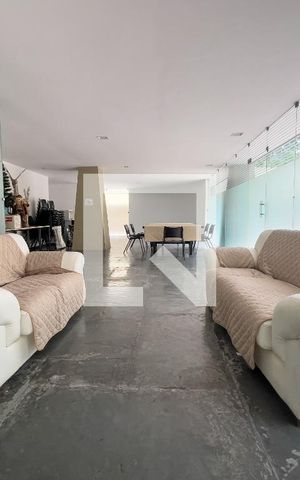 Apartamento à venda com 134m², 3 quartos e 1 vaga Apartamento à venda com 134m², 3 quartos e 1 vagaÁrea comum - Salão de festas
