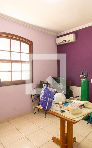 Casa à venda com 394m², 5 quartos e sem vaga Casa à venda com 394m², 5 quartos e sem vagaQuarto 3