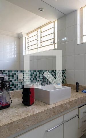 Casa à venda com 394m², 5 quartos e sem vaga Casa à venda com 394m², 5 quartos e sem vagaBanheiro da suíte 2