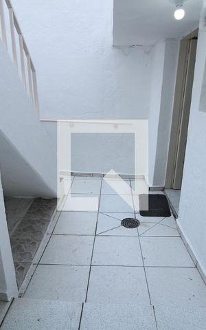 Casa para alugar com 60m², 1 quarto e sem vagaQuintal