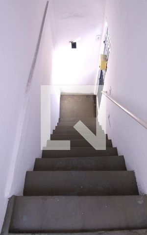 Casa à venda com 60m², 1 quarto e sem vagaEscada