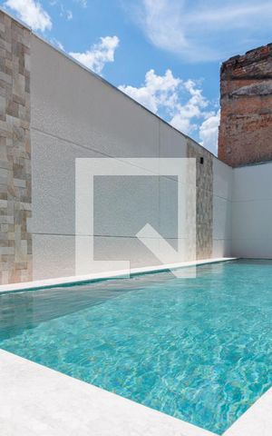 Apartamento para alugar com 31m², 2 quartos e sem vaga Apartamento para alugar com 31m², 2 quartos e sem vagaÁrea comum - Piscina