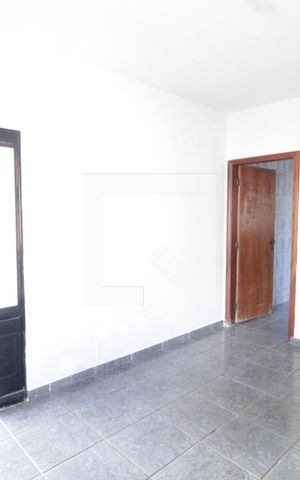Casa para alugar com 139m², 2 quartos e 4 vagasSala