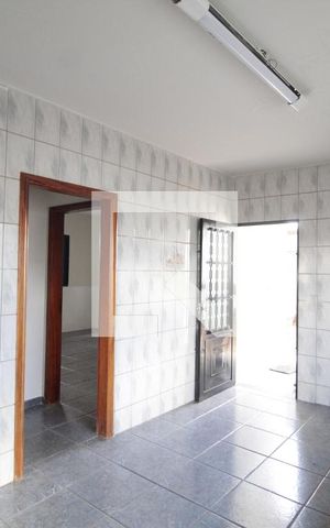 Casa para alugar com 139m², 2 quartos e 4 vagasCozinha