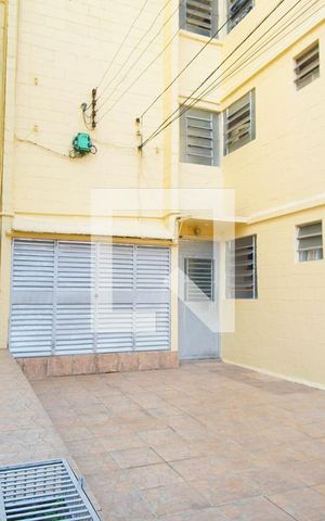 Apartamento para alugar com 55m², 1 quarto e sem vaga Apartamento para alugar com 55m², 1 quarto e sem vagaHall de entrada