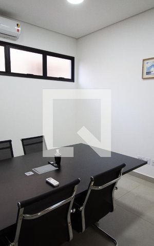Studio para alugar com 35m², 1 quarto e 1 vagaOffice