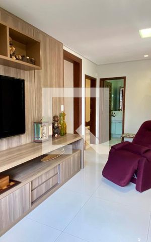 Casa à venda com 434m², 5 quartos e 4 vagas Casa à venda com 434m², 5 quartos e 4 vagasSala 3