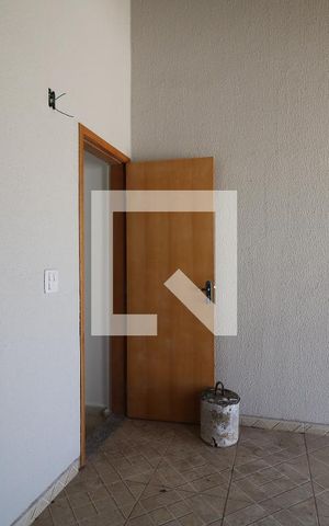 Apartamento à venda com 90m², 2 quartos e 1 vagaÁrea de Serviço