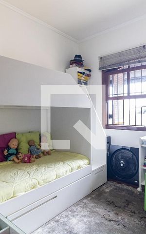 Casa para alugar com 196m², 3 quartos e 3 vagasQuarto 3