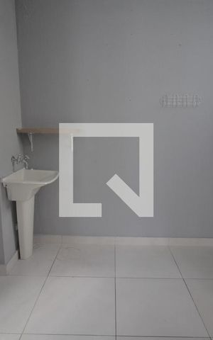 Apartamento à venda com 47m², 2 quartos e 2 vagasCozinha e Área de Serviço