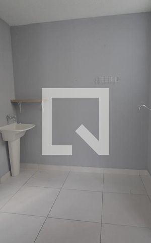 Apartamento à venda com 47m², 2 quartos e 2 vagasCozinha e Área de Serviço