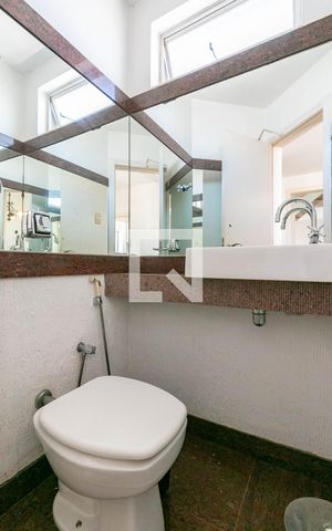 Apartamento à venda com 190m², 3 quartos e 2 vagasLavabo