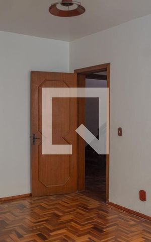 Apartamento à venda com 352m², 4 quartos e 2 vagas Apartamento à venda com 352m², 4 quartos e 2 vagasQuarto 1