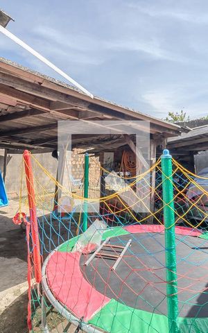 Casa à venda com 70m², 2 quartos e 1 vaga Casa à venda com 70m², 2 quartos e 1 vagaQuintal