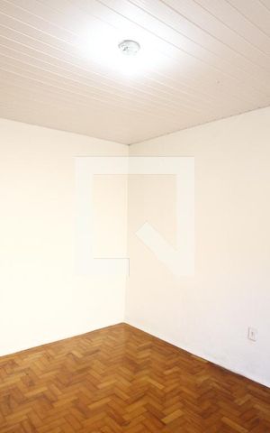 Casa à venda com 200m², 3 quartos e 2 vagasQuarto2 Casa 2