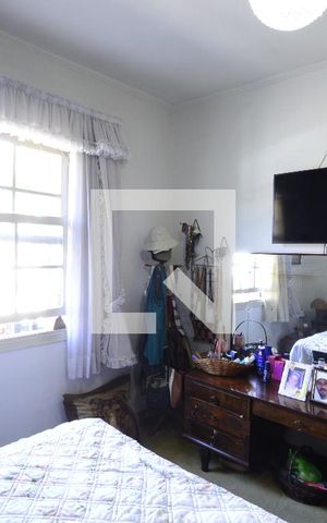 Casa à venda com 200m², 3 quartos e 2 vagasQuarto 1