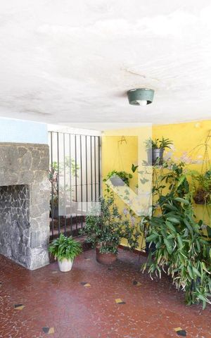Casa à venda com 200m², 3 quartos e 2 vagasGaragem