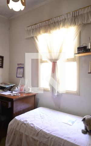 Casa à venda com 200m², 3 quartos e 2 vagasQuarto 2