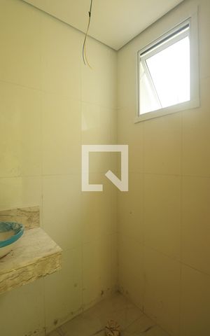 Apartamento à venda com 82m², 2 quartos e 1 vagaLavabo