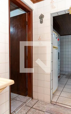 Casa à venda com 70m², 2 quartos e 2 vagas Casa à venda com 70m², 2 quartos e 2 vagasÁrea de Serviço