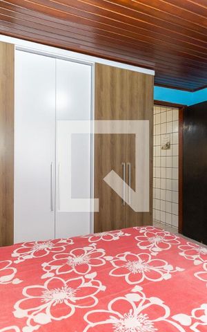 Casa à venda com 70m², 2 quartos e 2 vagas Casa à venda com 70m², 2 quartos e 2 vagasQuarto 1