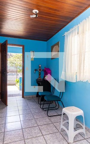 Casa à venda com 70m², 2 quartos e 2 vagas Casa à venda com 70m², 2 quartos e 2 vagasSala de Entrada