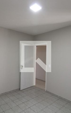 Apartamento para alugar com 55m², 2 quartos e sem vagaQuarto