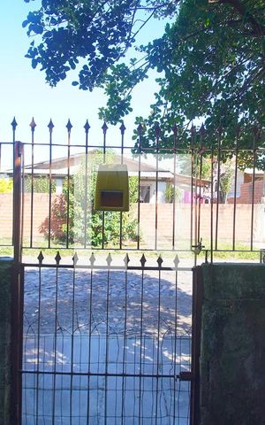 Casa à venda com 120m², 3 quartos e 2 vagas Casa à venda com 120m², 3 quartos e 2 vagasvista do quarto 1