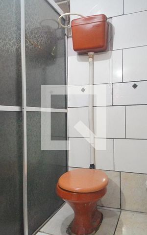 Casa à venda com 120m², 3 quartos e 2 vagas Casa à venda com 120m², 3 quartos e 2 vagasBanheiro