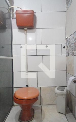 Casa à venda com 120m², 3 quartos e 2 vagas Casa à venda com 120m², 3 quartos e 2 vagasBanheiro