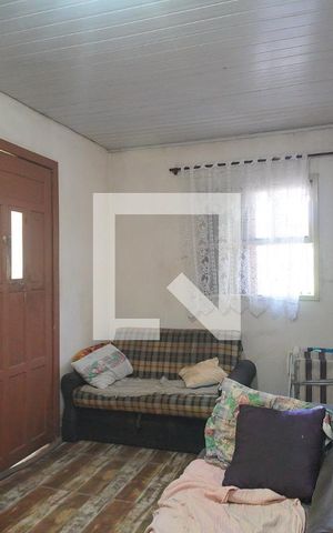 Casa à venda com 120m², 3 quartos e 2 vagas Casa à venda com 120m², 3 quartos e 2 vagassala