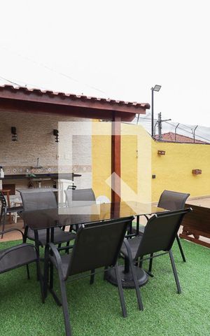 Casa à venda com 780m², 5 quartos e 4 vagasPiscina e Churrasqueira