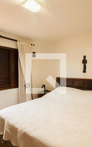 Casa à venda com 780m², 5 quartos e 4 vagasSuíte 