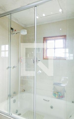 Casa à venda com 780m², 5 quartos e 4 vagasBanheiro da Suíte - Casa 2