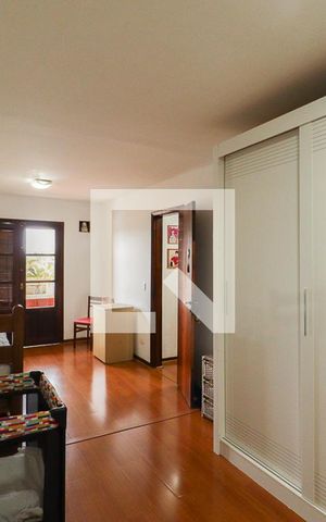 Casa à venda com 780m², 5 quartos e 4 vagasQuarto 1