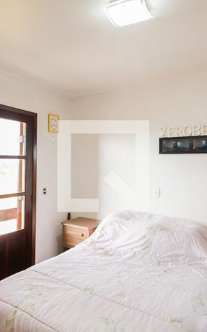 Casa à venda com 780m², 5 quartos e 4 vagasQuarto 2