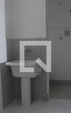 Apartamento para alugar com 160m², 2 quartos e sem vagaÁrea de serviço
