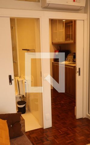 Casa à venda com 296m², 4 quartos e 3 vagas Casa à venda com 296m², 4 quartos e 3 vagasSuite 2