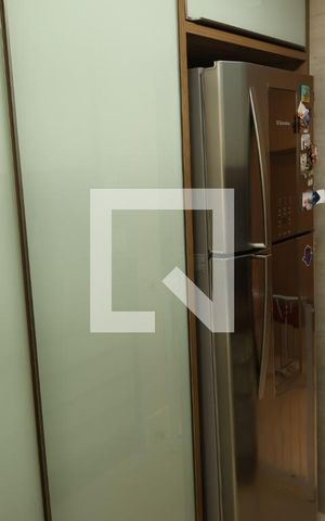 Casa à venda com 296m², 4 quartos e 3 vagas Casa à venda com 296m², 4 quartos e 3 vagasCozinha