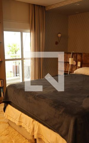 Casa à venda com 296m², 4 quartos e 3 vagas Casa à venda com 296m², 4 quartos e 3 vagasSuite 1