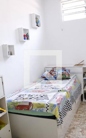 Casa à venda com 90m², 2 quartos e sem vagaQuarto 2