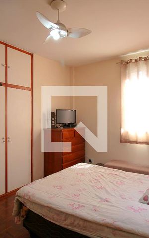 Apartamento à venda com 220m², 4 quartos e 2 vagasSuíte