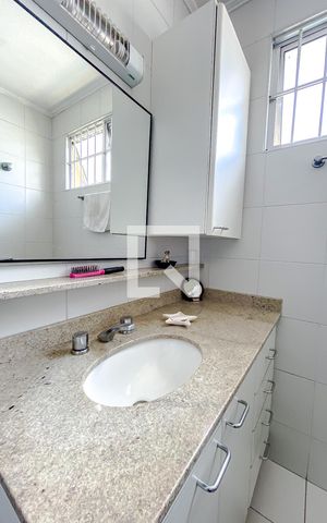 Casa à venda com 186m², 4 quartos e 2 vagasBanheiro da Suíte 2