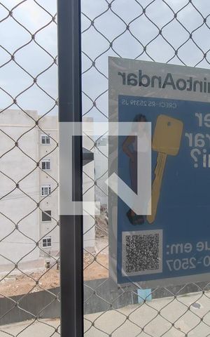 Apartamento à venda com 44m², 2 quartos e 1 vagaÁrea de Serviço-Instalação de Plaquinhas 