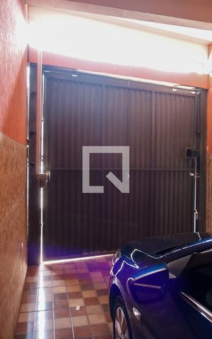 Casa à venda com 90m², 3 quartos e 2 vagas Casa à venda com 90m², 3 quartos e 2 vagasGaragem