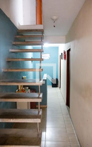 Casa à venda com 90m², 3 quartos e 2 vagas Casa à venda com 90m², 3 quartos e 2 vagasÁrea comum